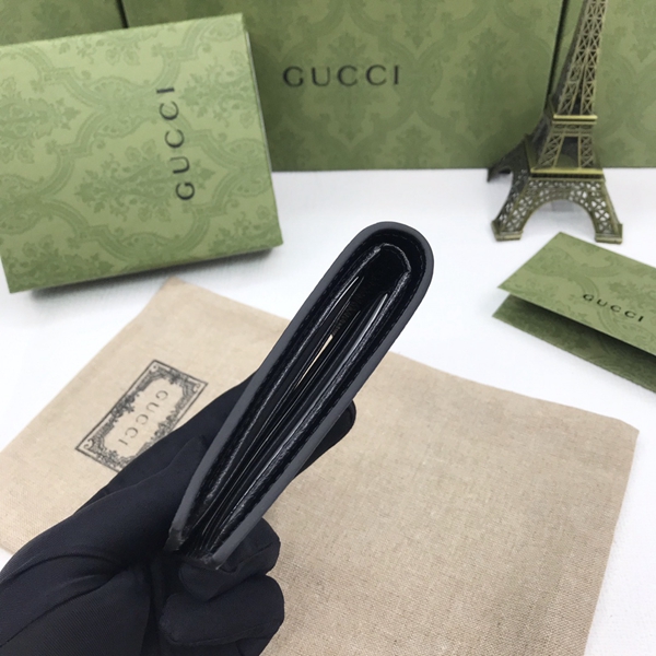 グッチ財布 レプリカ背面デザイン